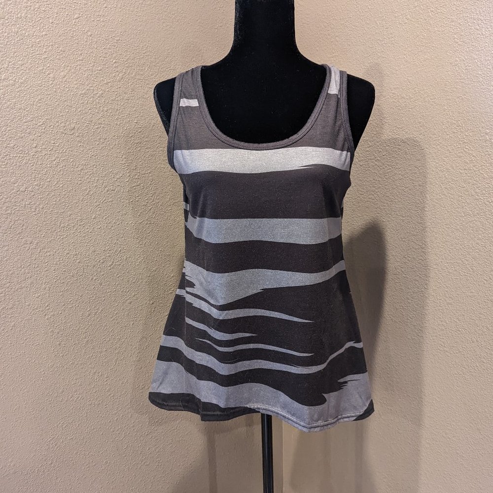 Unknown Brand Flared Side Tank Top